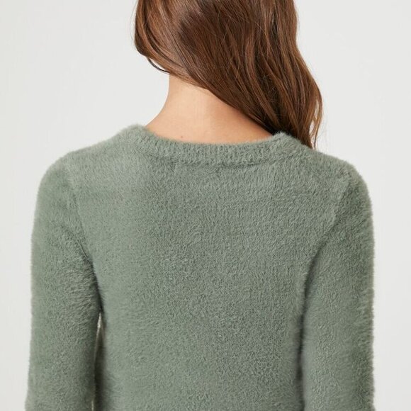 Medium NWT Green Haze Forever 21 Fitted Fuzzy Knit Cropped Top Sweater Soft Sexy - Picture 3 of 5